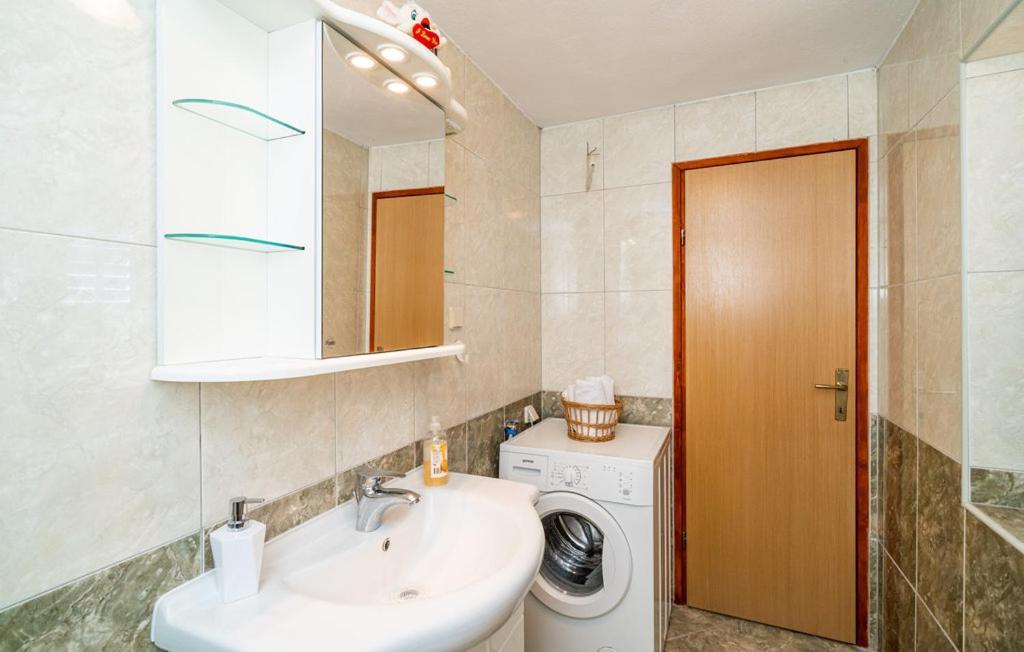 Apartment Harmony - With Free Parking Doli Екстер'єр фото