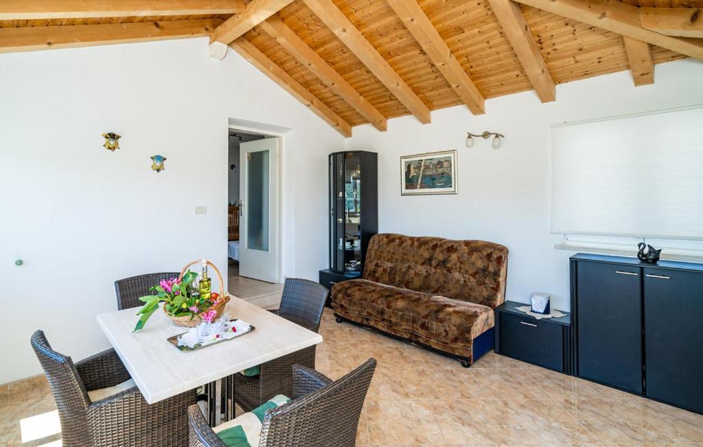 Apartment Harmony - With Free Parking Doli Екстер'єр фото